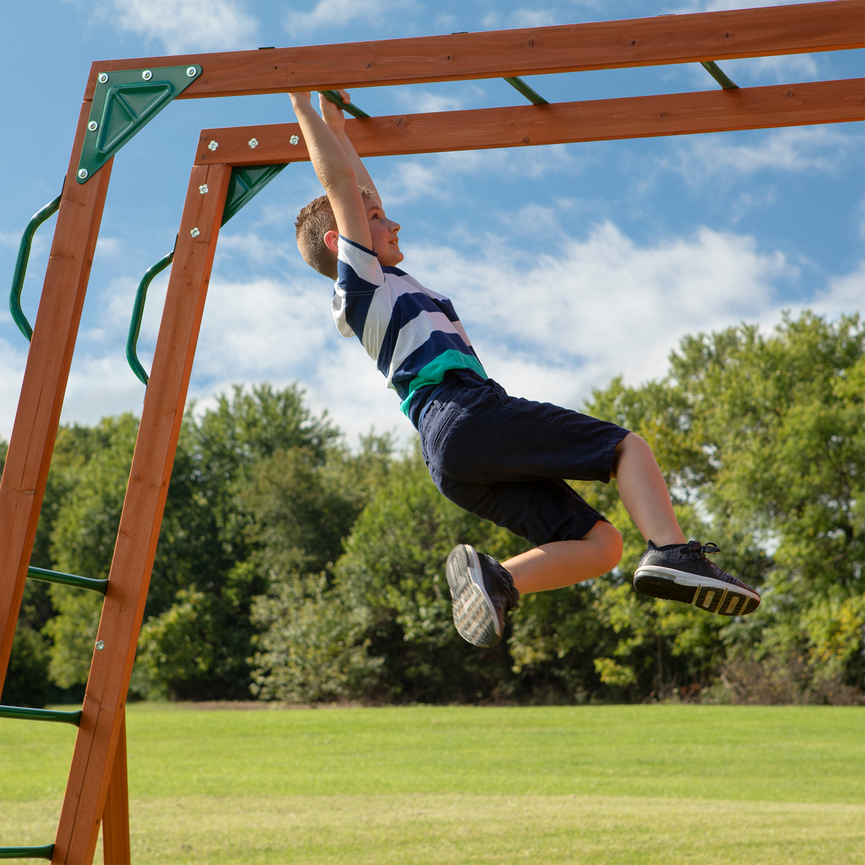 Skyfort II Swing Set with Slide, Climbing Frame and Lookout 