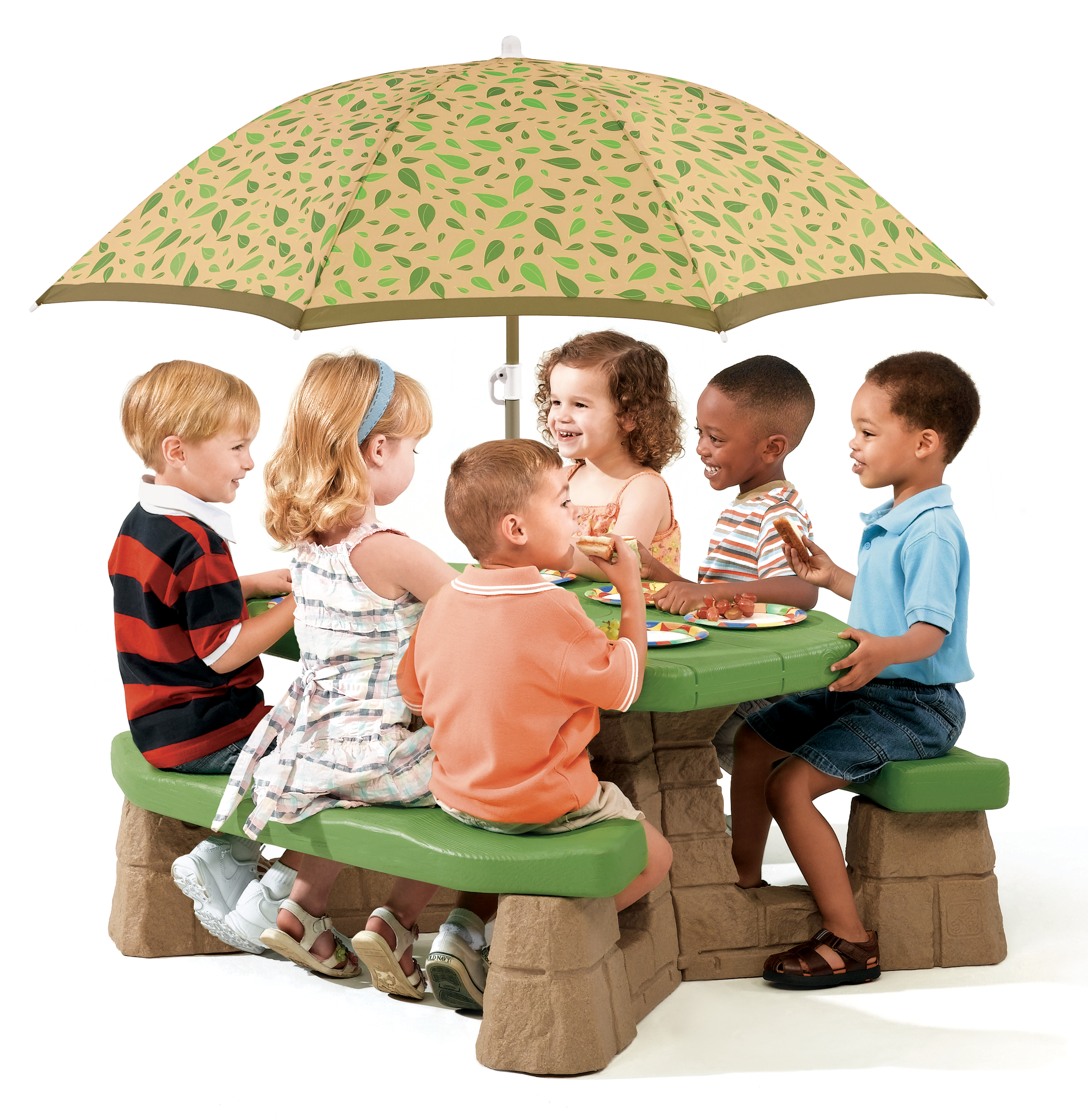 Step2 Naturally Playful Picnic Table With Umbrella