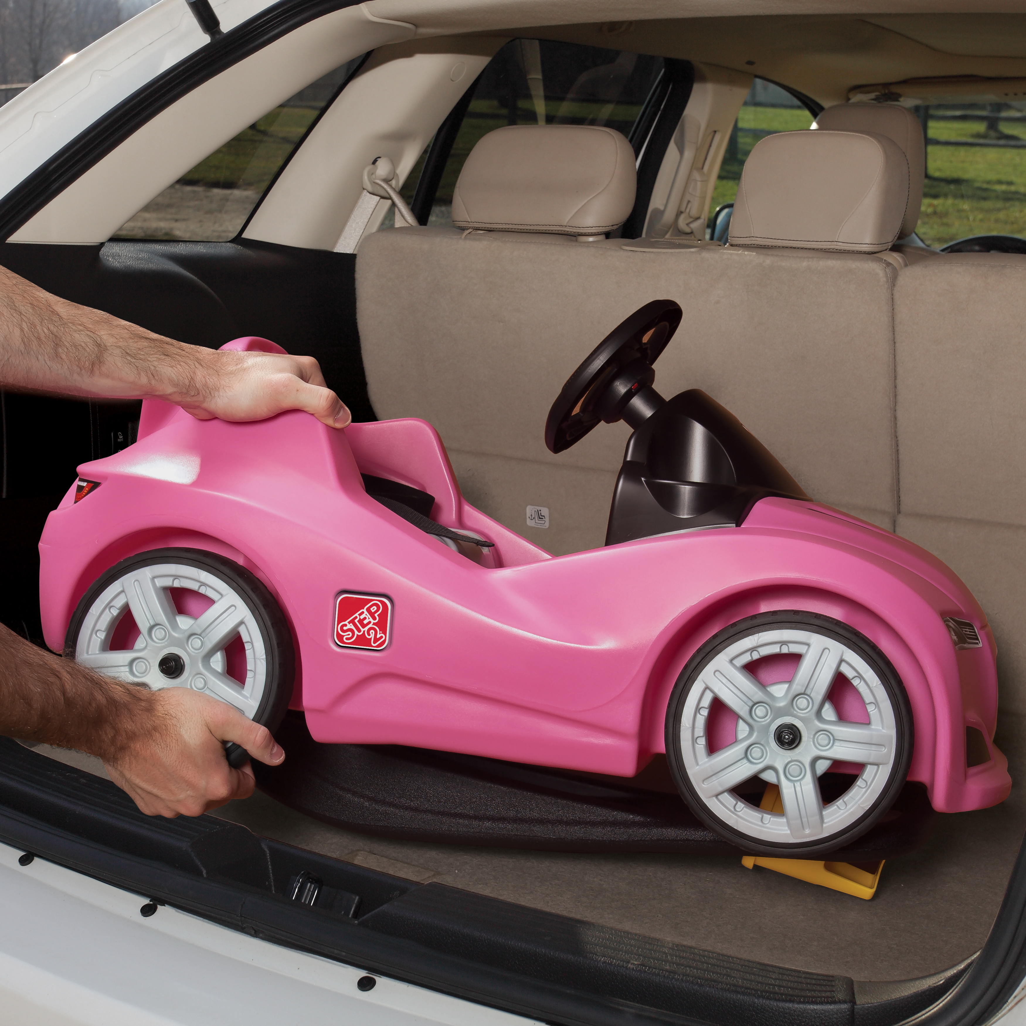 Push Whisper Ride Voiture Enfant Porteur Auto en rose