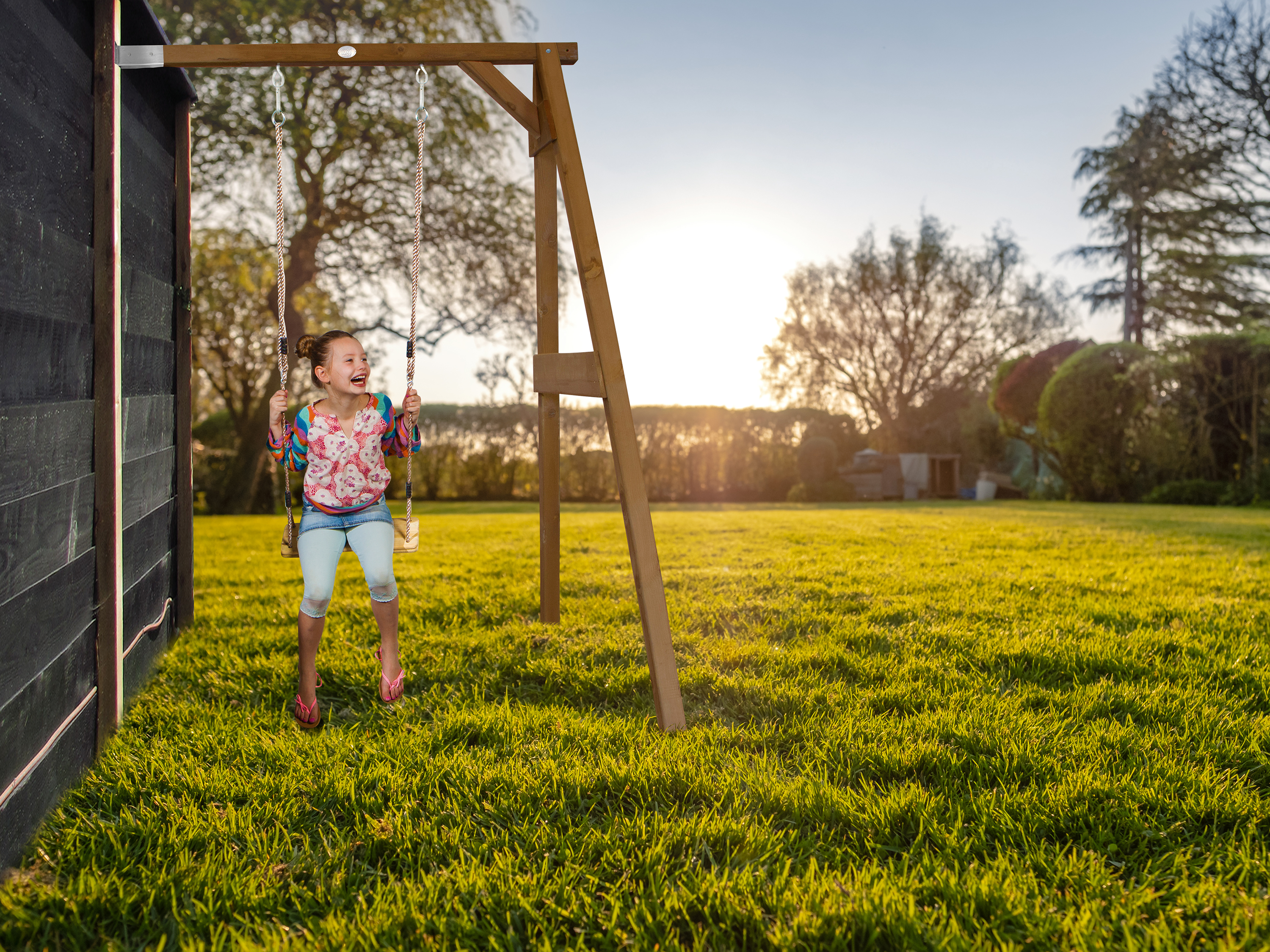 Single Swing Wall Mount