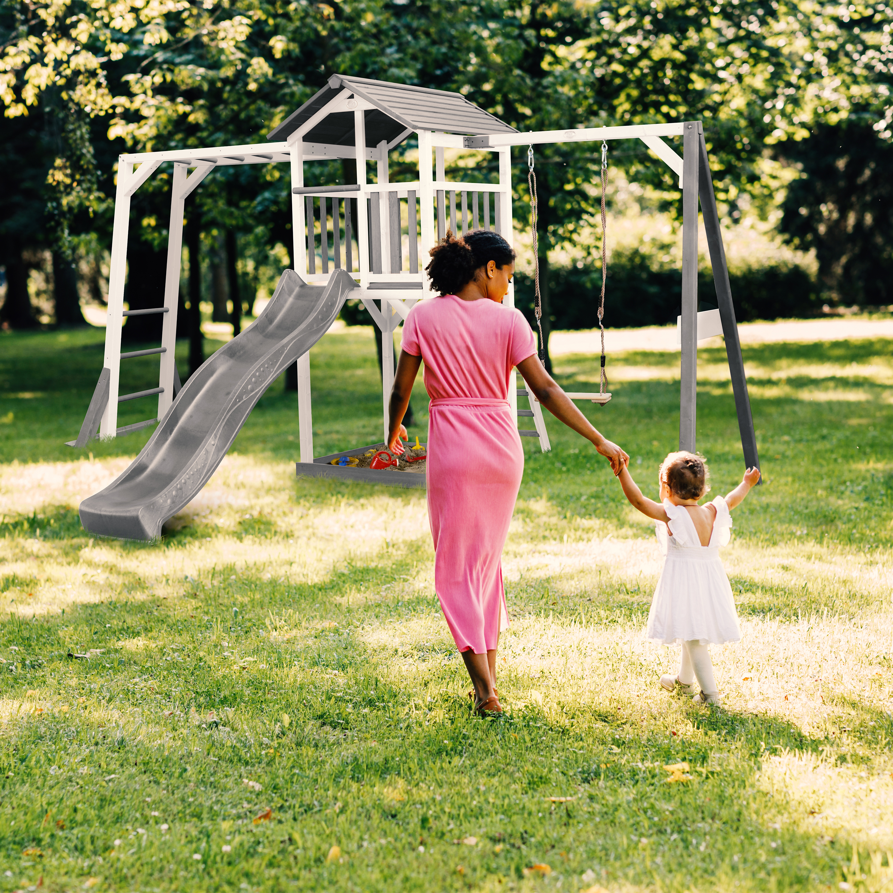 Beach Tower with Climbing Frame and Single Swing Grey/White 