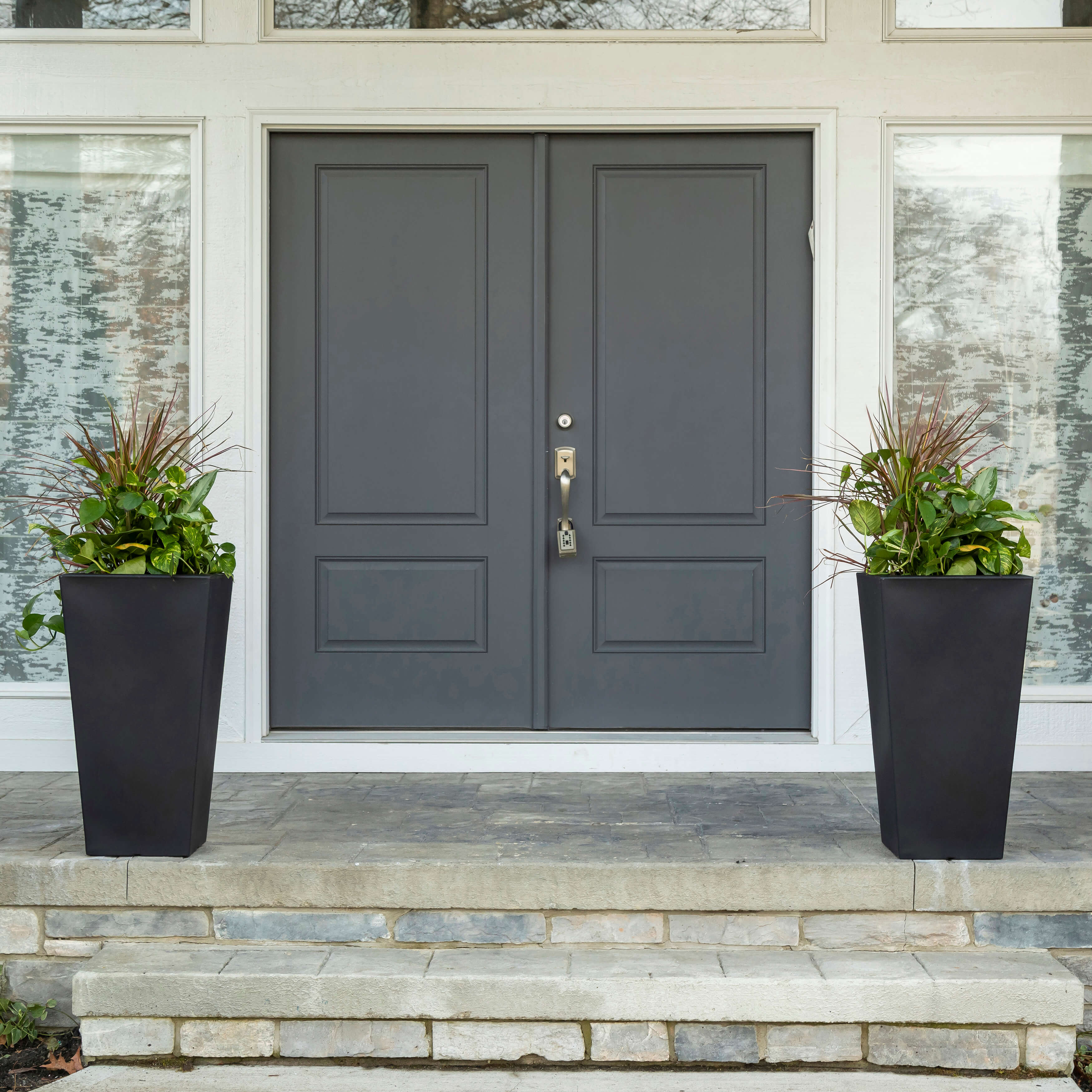 Tremont Tall Square Tapered Planter - Onyx Black