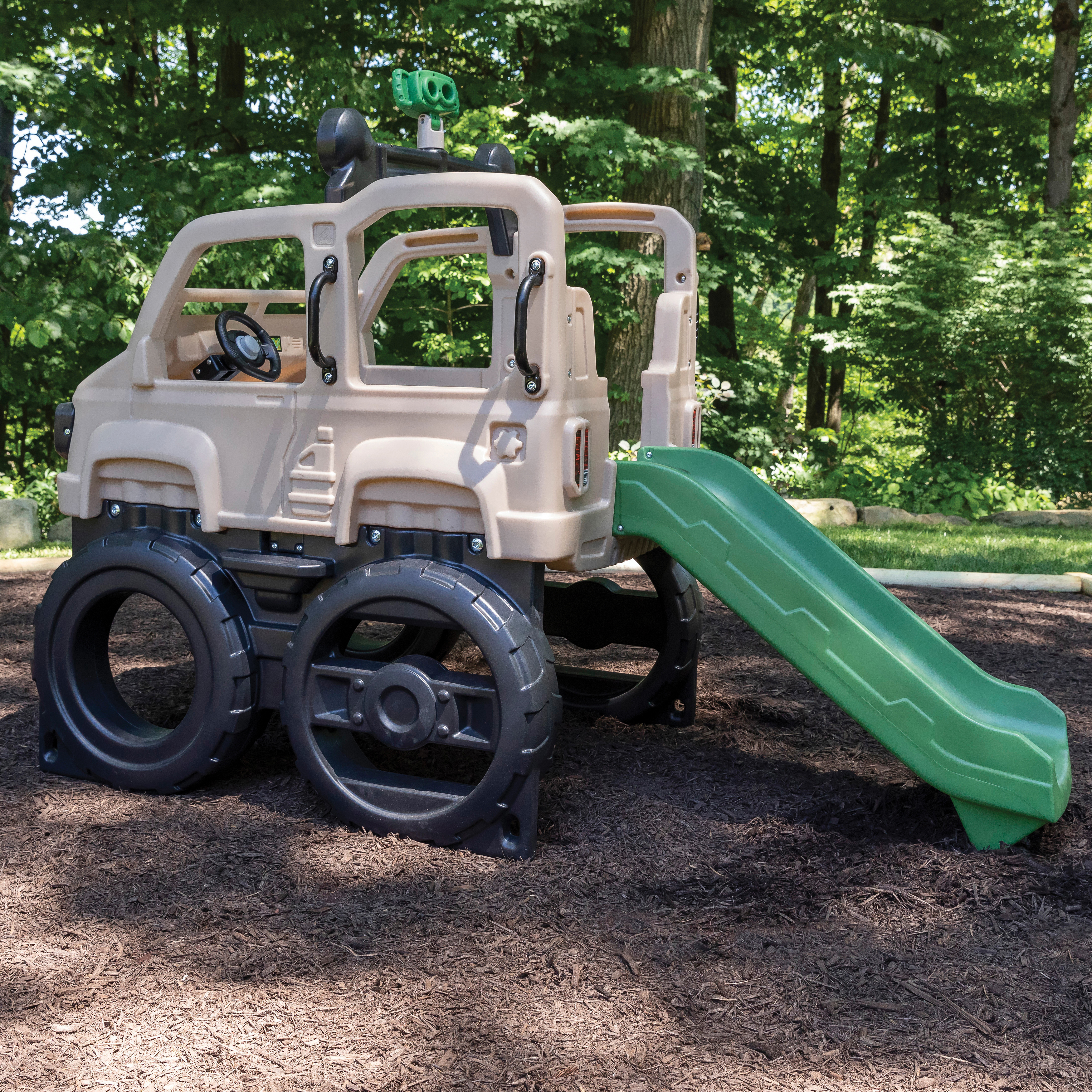 Safari Truck Climber