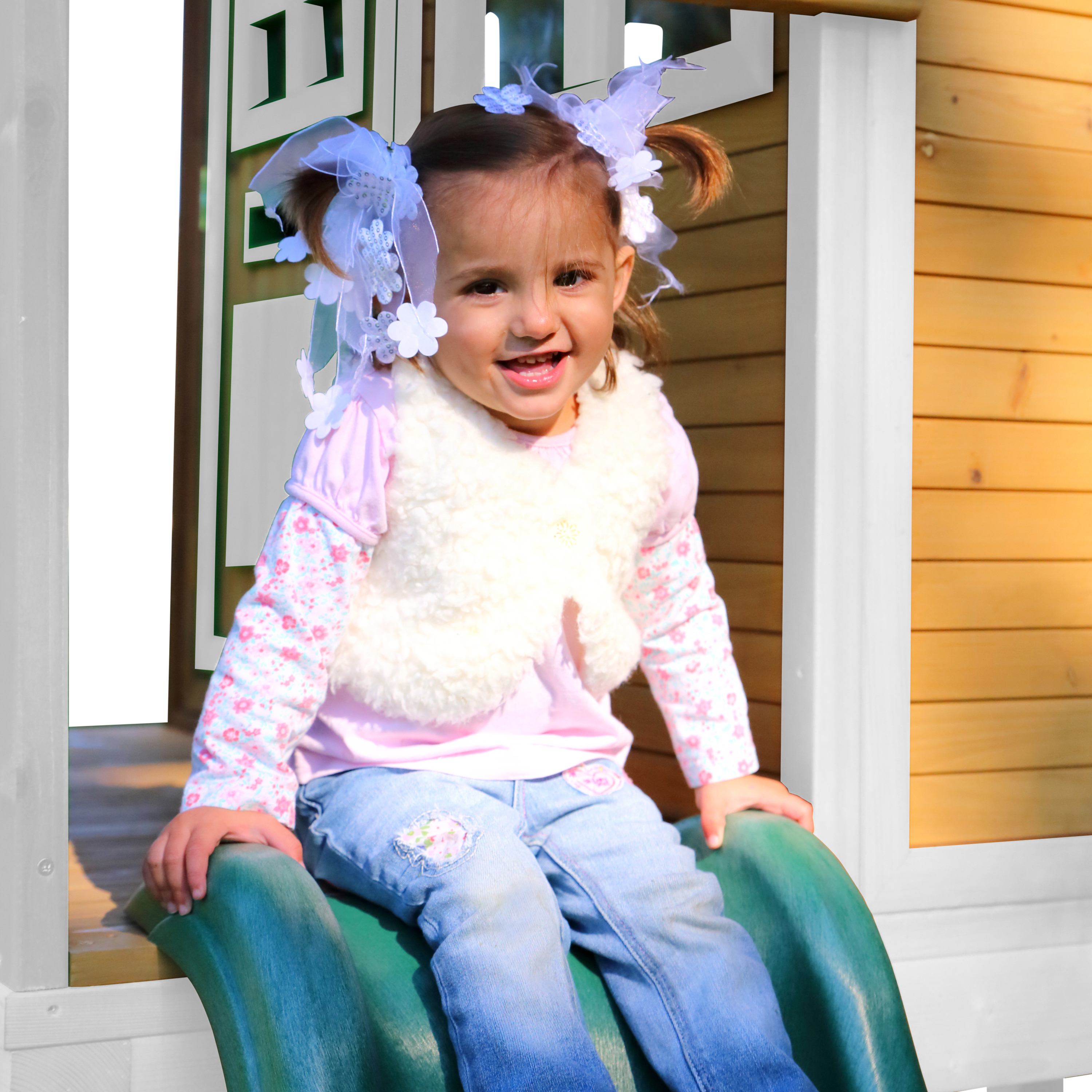 AXI Laura Playhouse Brown/white - Green Slide