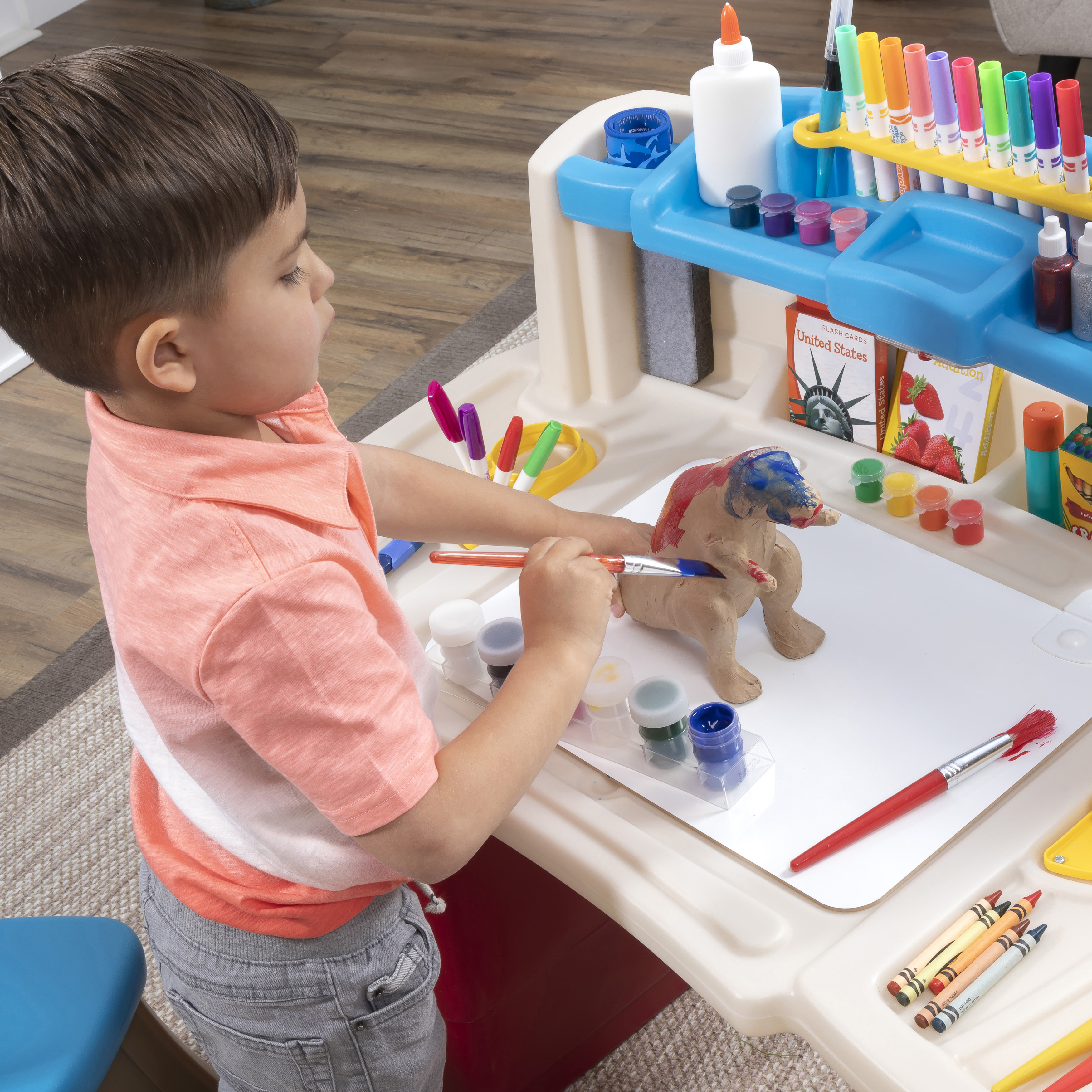 Step2 Deluxe Art Master Desk