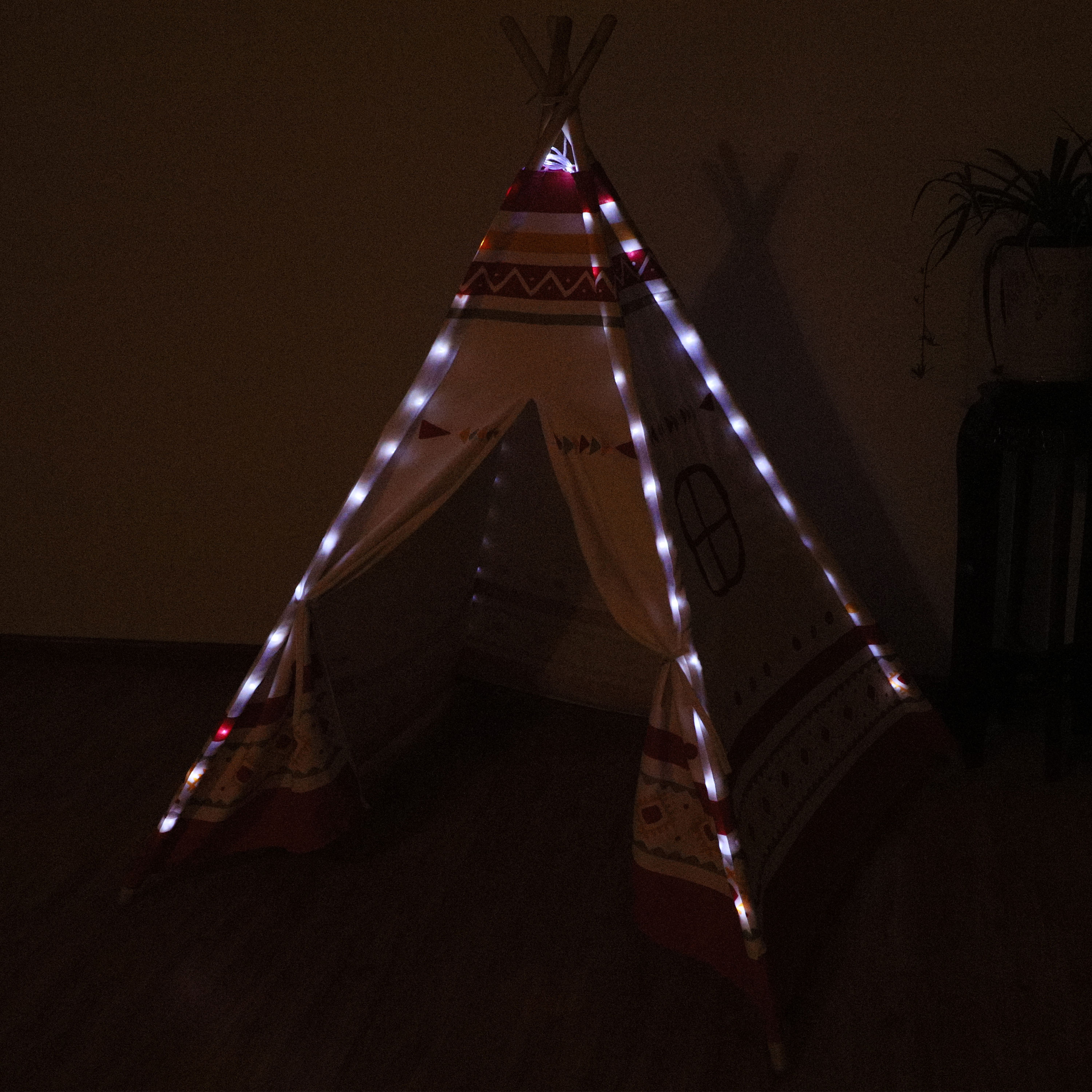 LED Teepee Tent Red / white