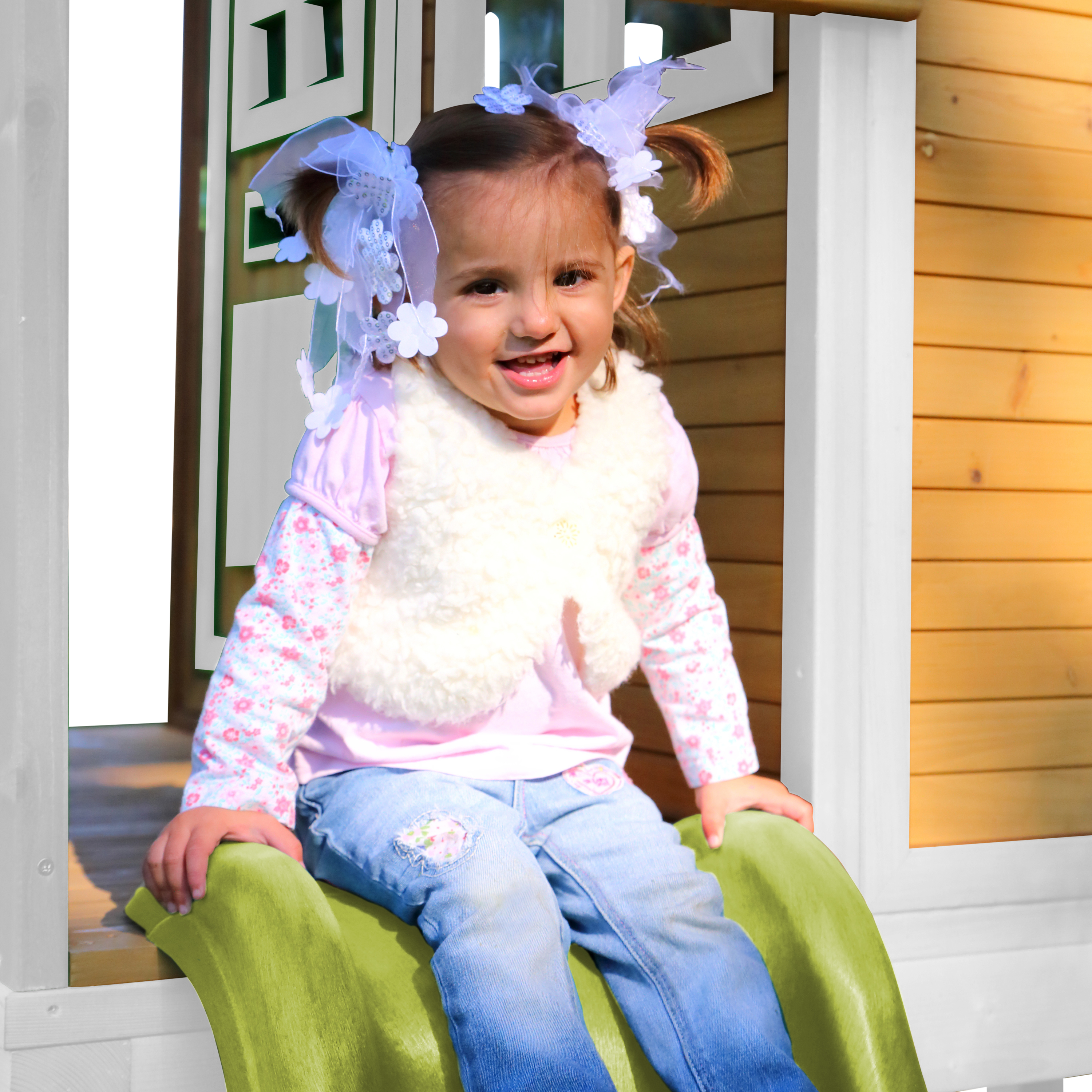 AXI Laura Playhouse Brown/White - Lime Green Slide