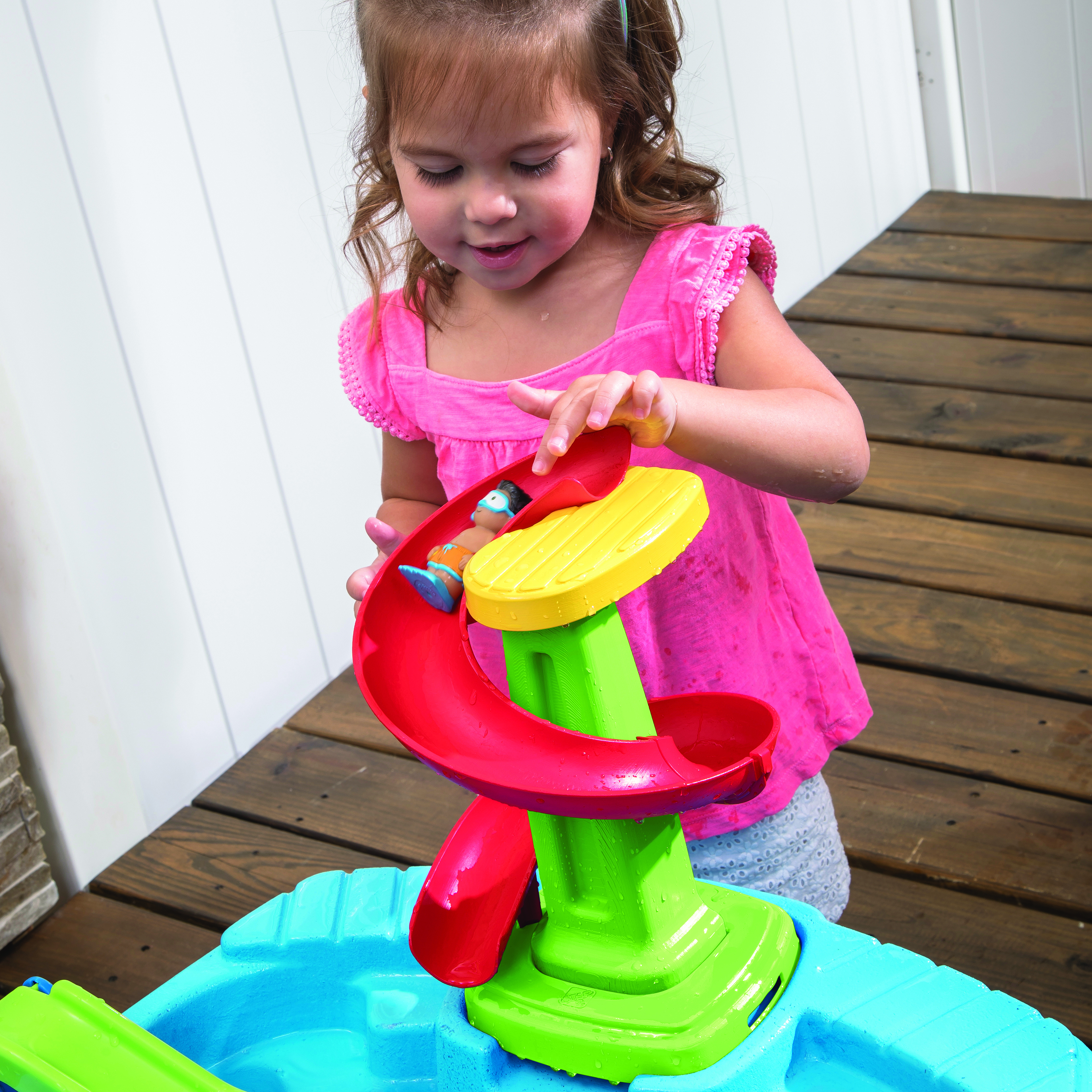 Fiesta Cruise Sand & Water Table