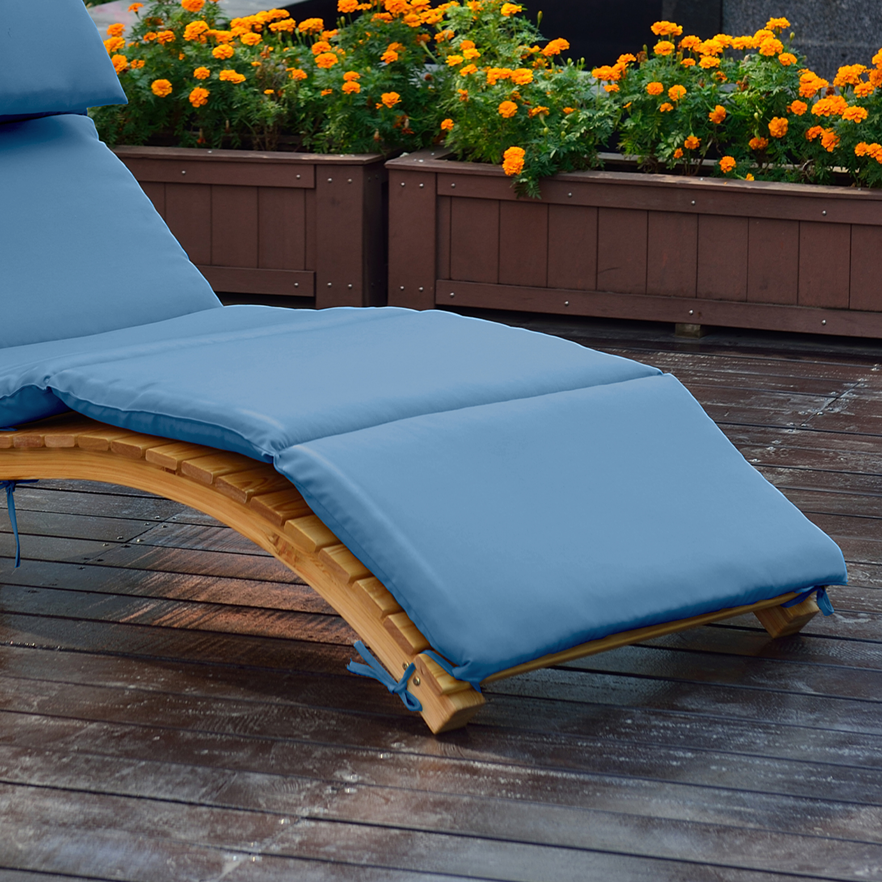 Salina lounger with Sunshade Blue