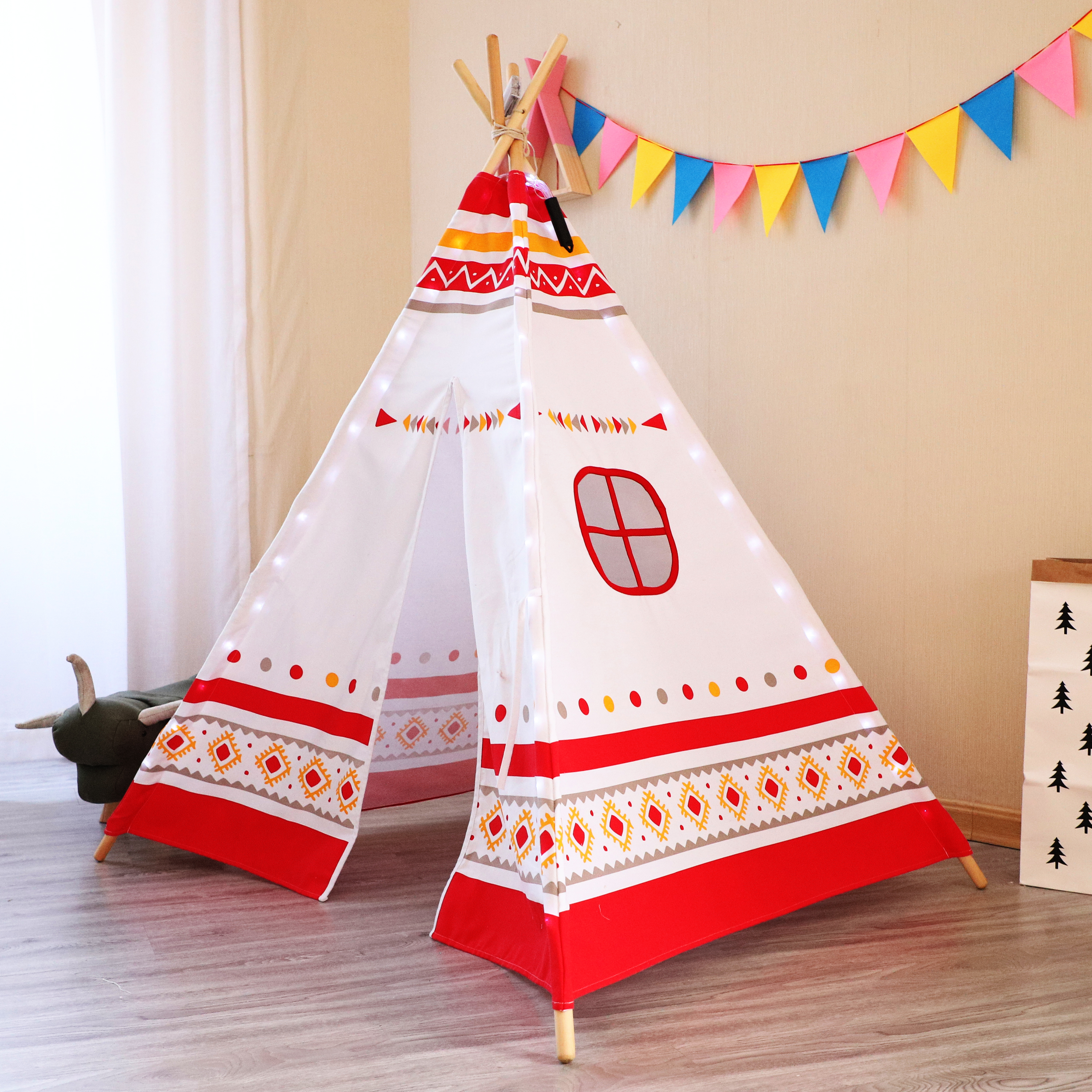 LED Teepee Tent Red / white