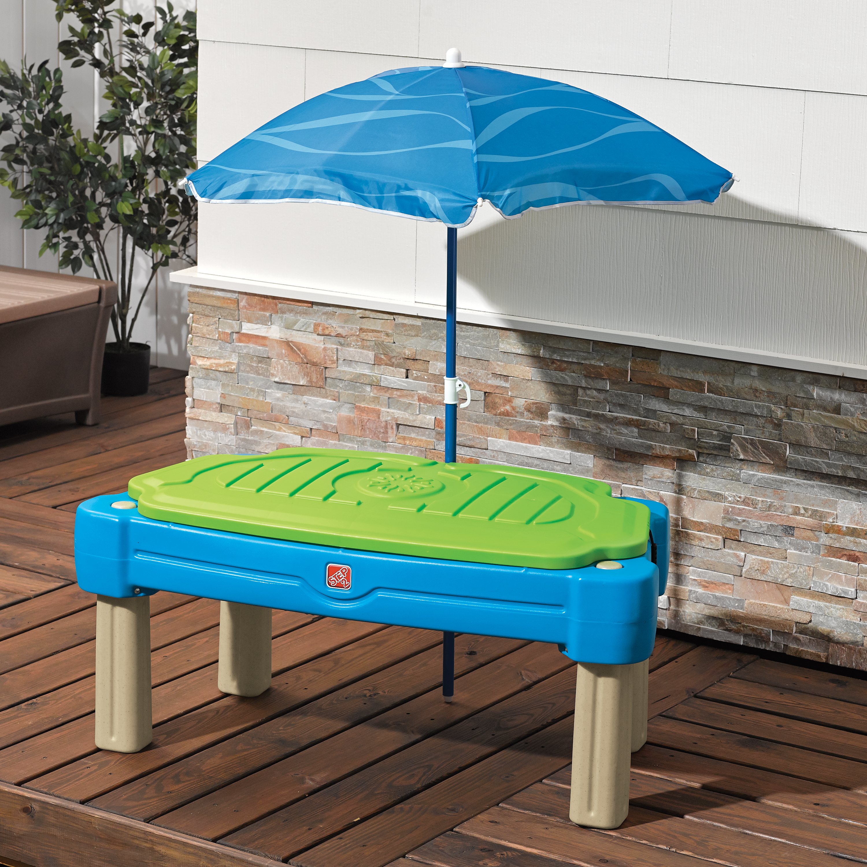 Cascading Cove Sand & Water Table