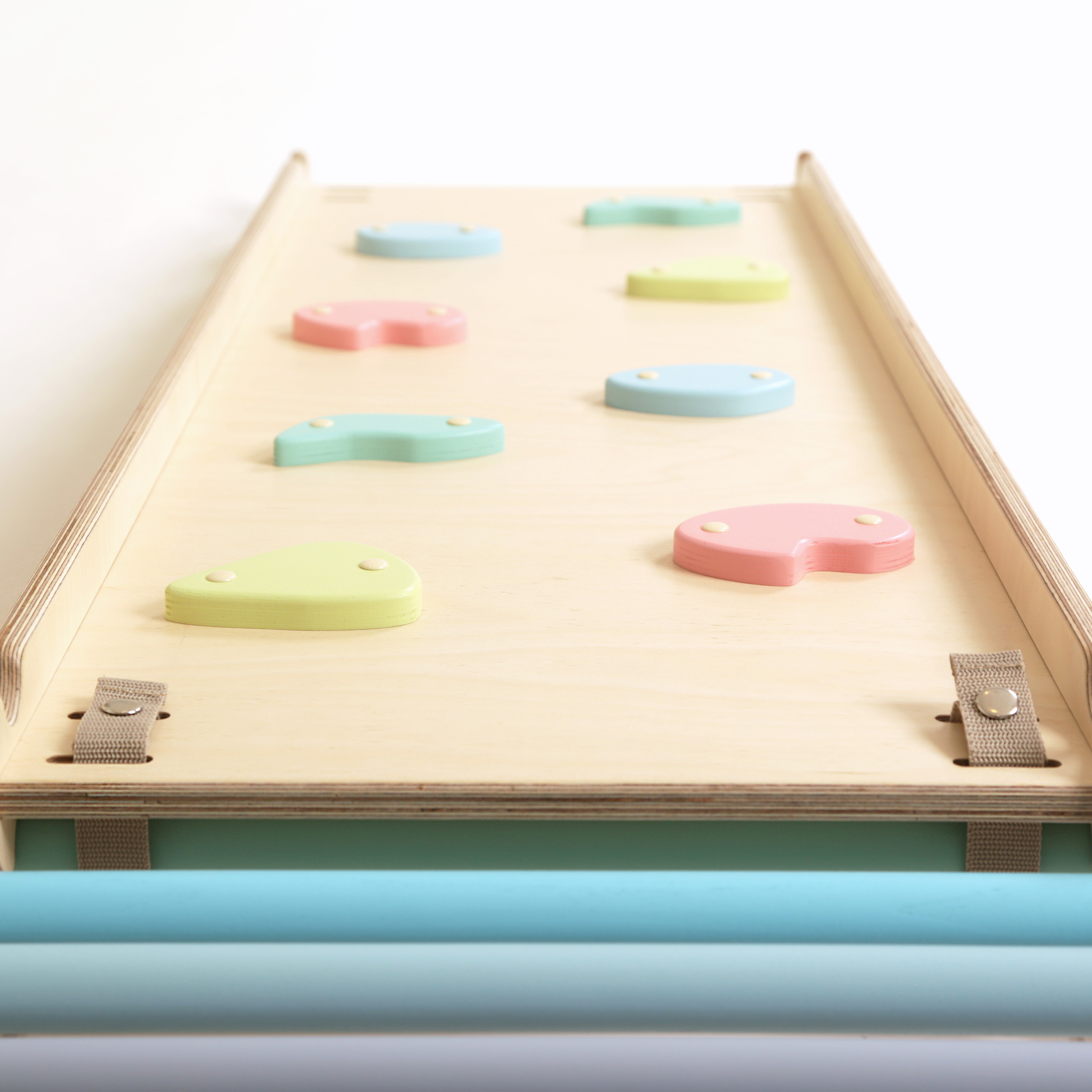 Houten Activiteiten Kubus met Ladder en Klimwand Pastel