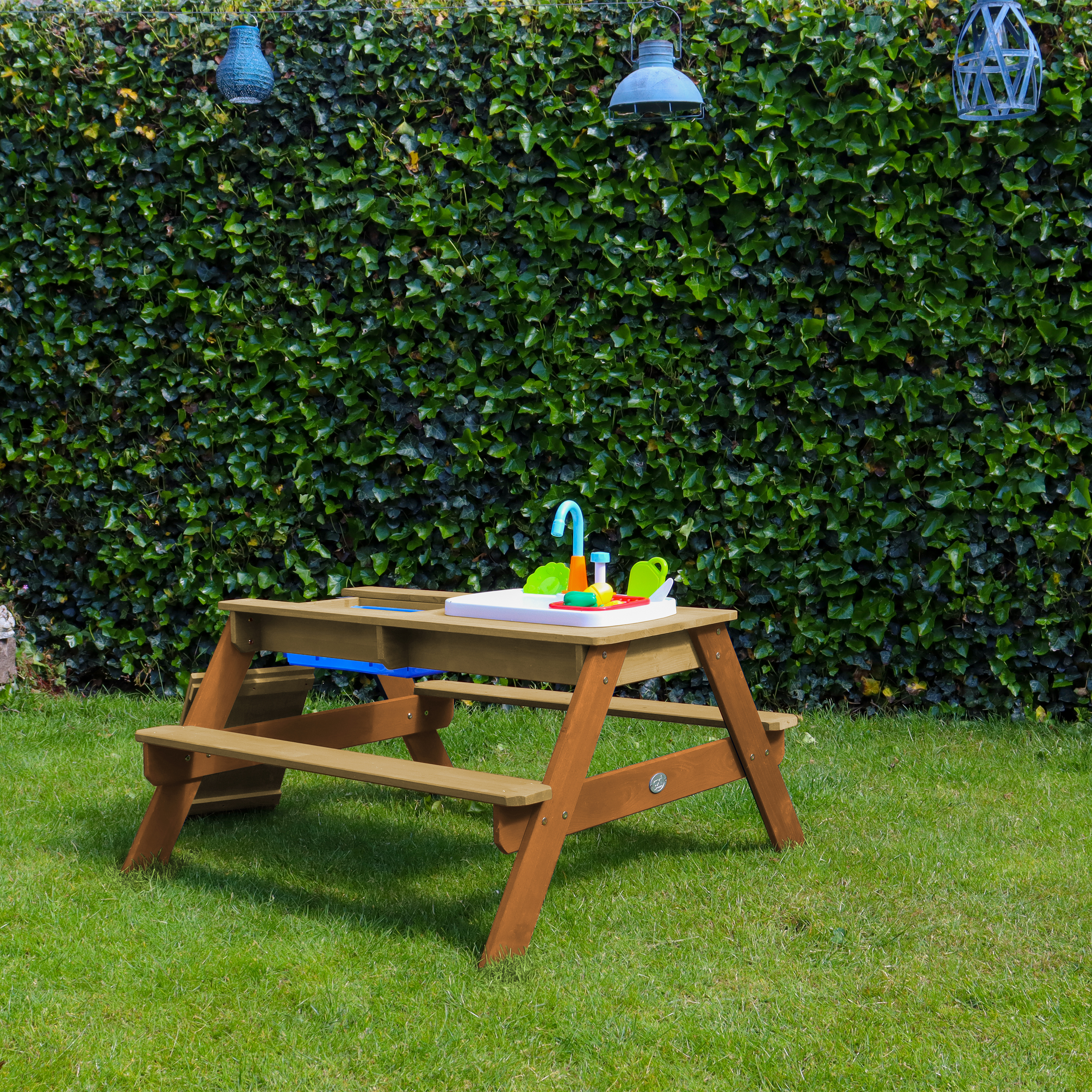 Emily Sand & Water Picnic Table with Play Kitchen sink Brown