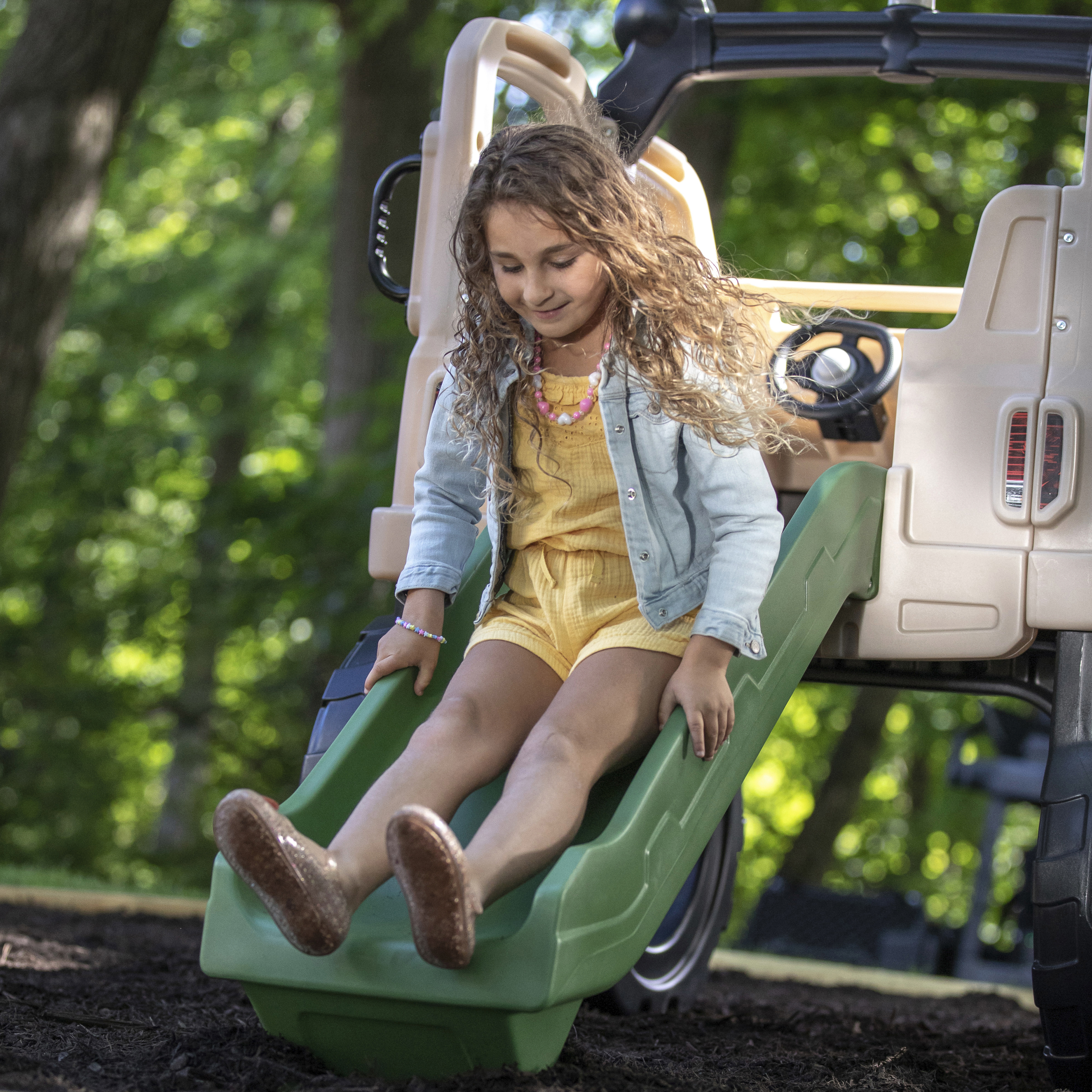 Safari Truck Climber