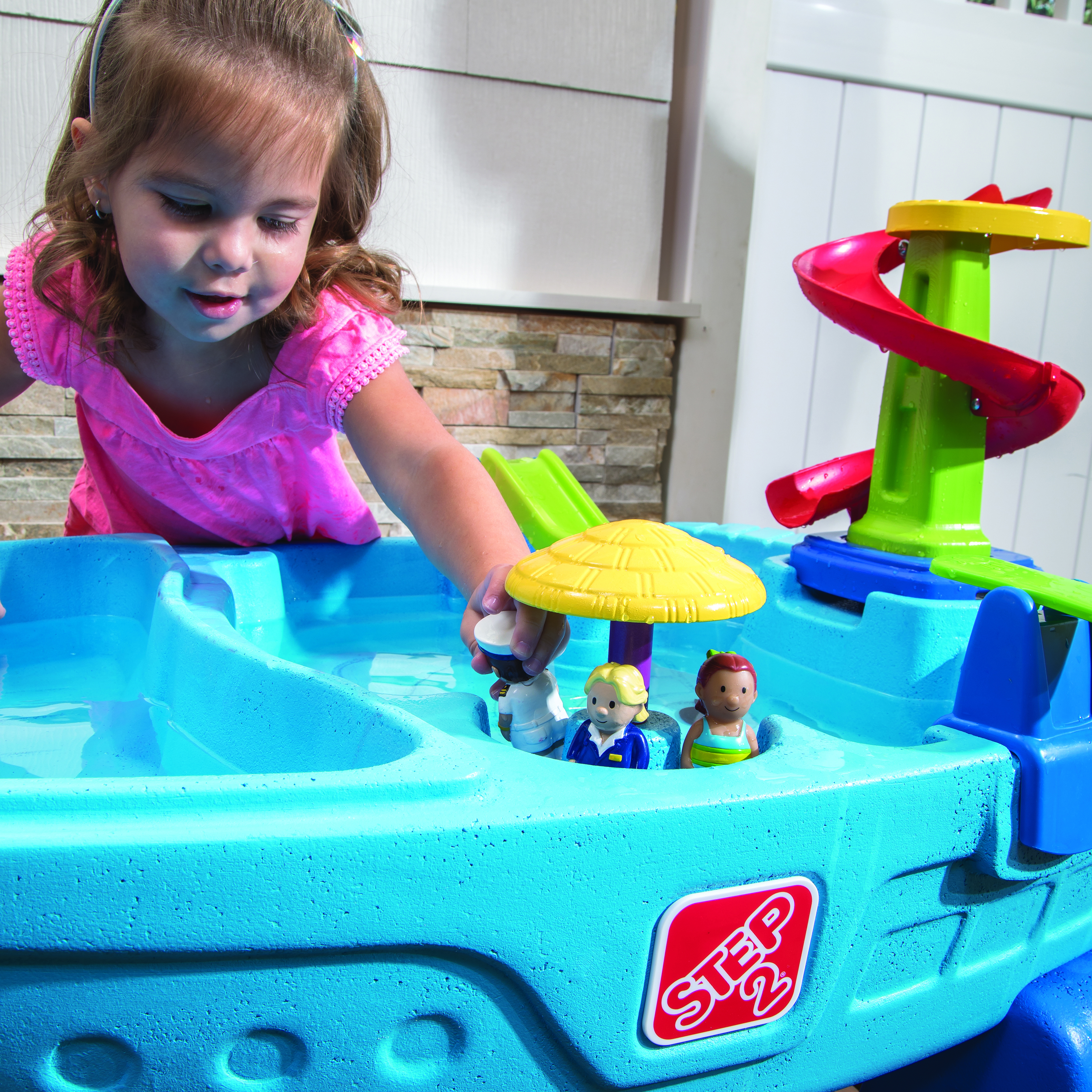 Fiesta Cruise Sand & Water Table